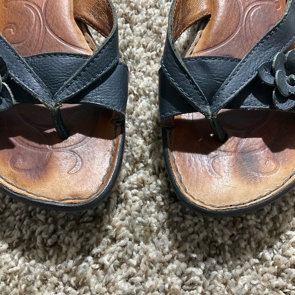 Born Leather Flip Flop Thong Sandals Brown Black Size 7 - Picture 4 of 7
